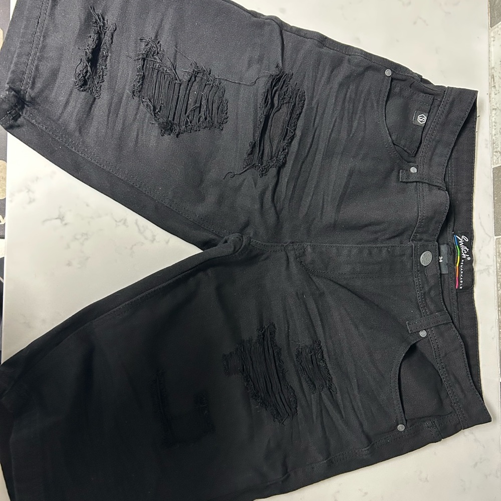 Shorts men’s 34 black Denim distressed stretch